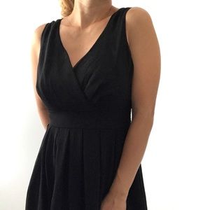 ✨ Emerald Sundae Women’s Black Dress ✨